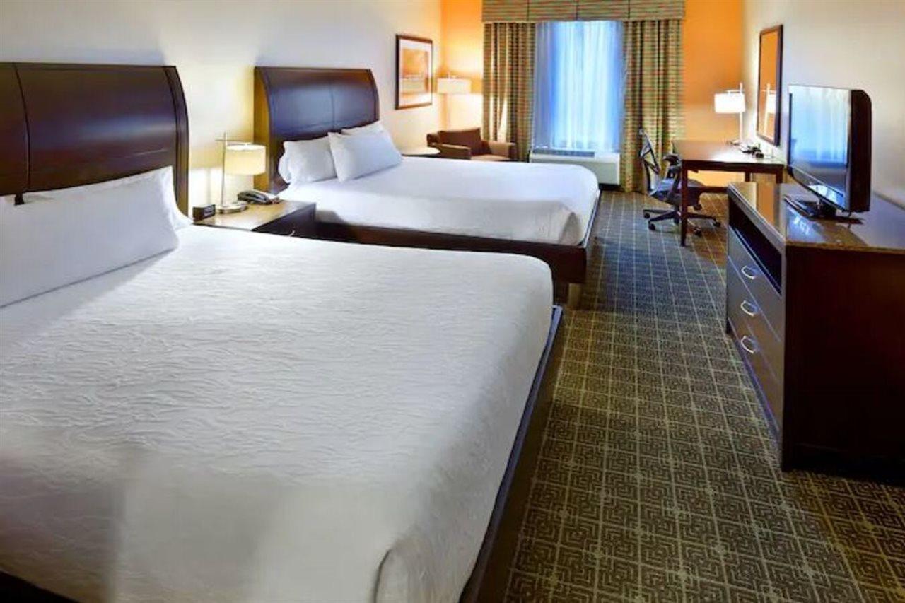 Hilton Garden Inn Springfield Buitenkant foto
