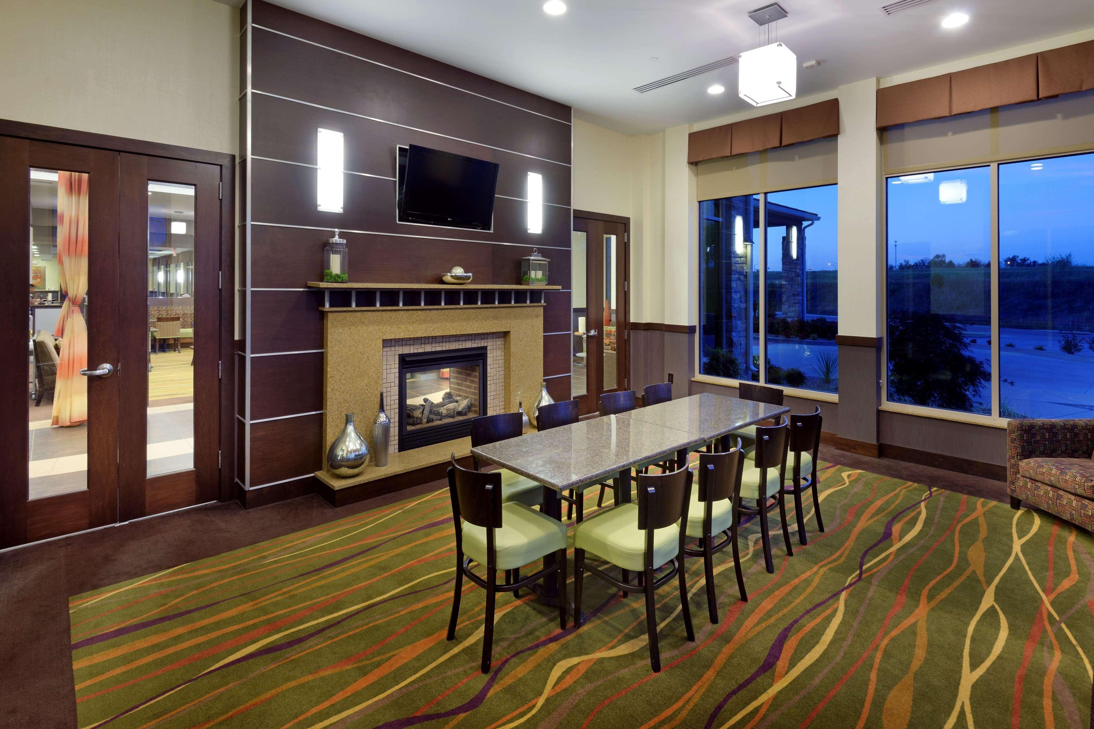 Hilton Garden Inn Springfield Buitenkant foto