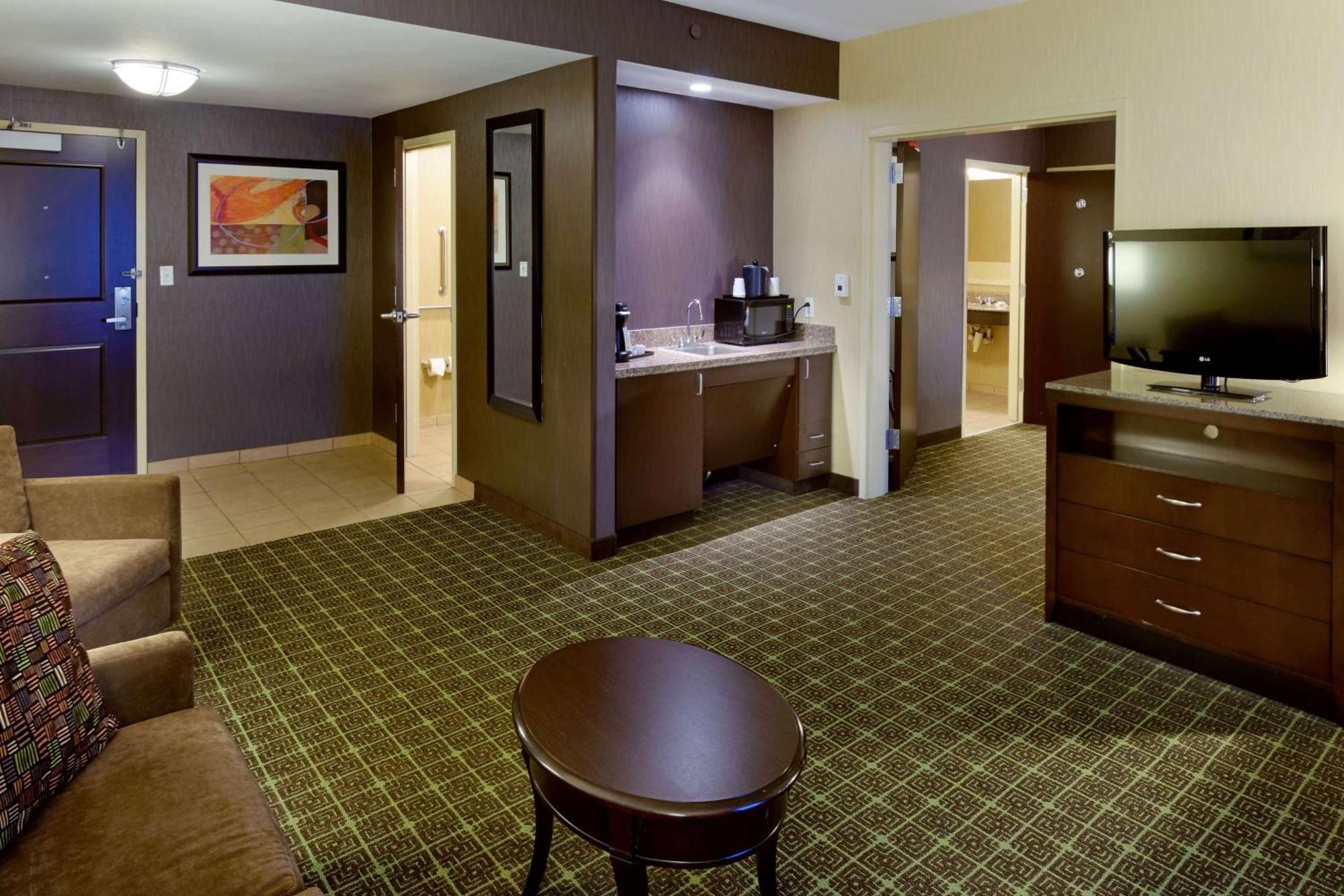 Hilton Garden Inn Springfield Buitenkant foto