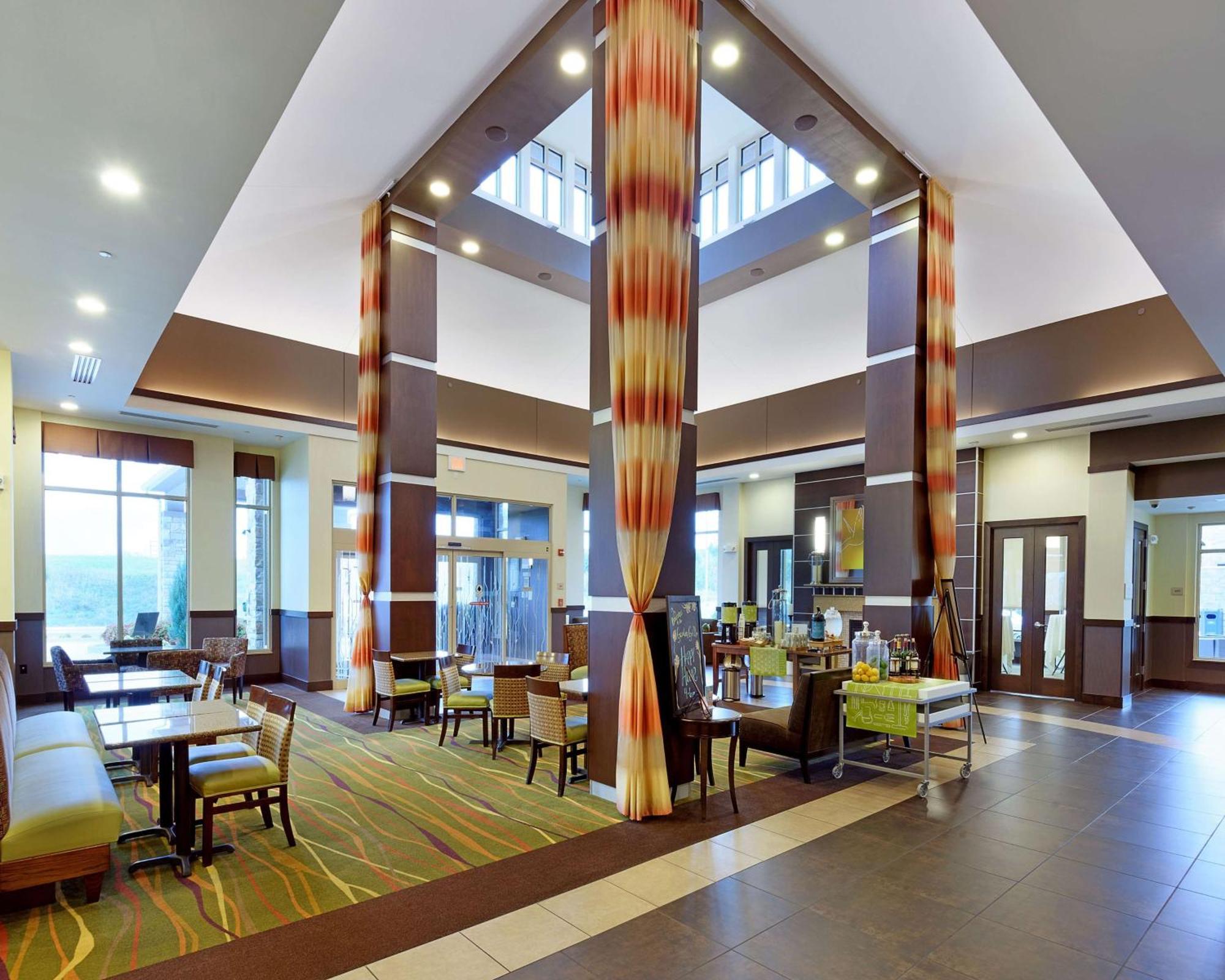 Hilton Garden Inn Springfield Buitenkant foto